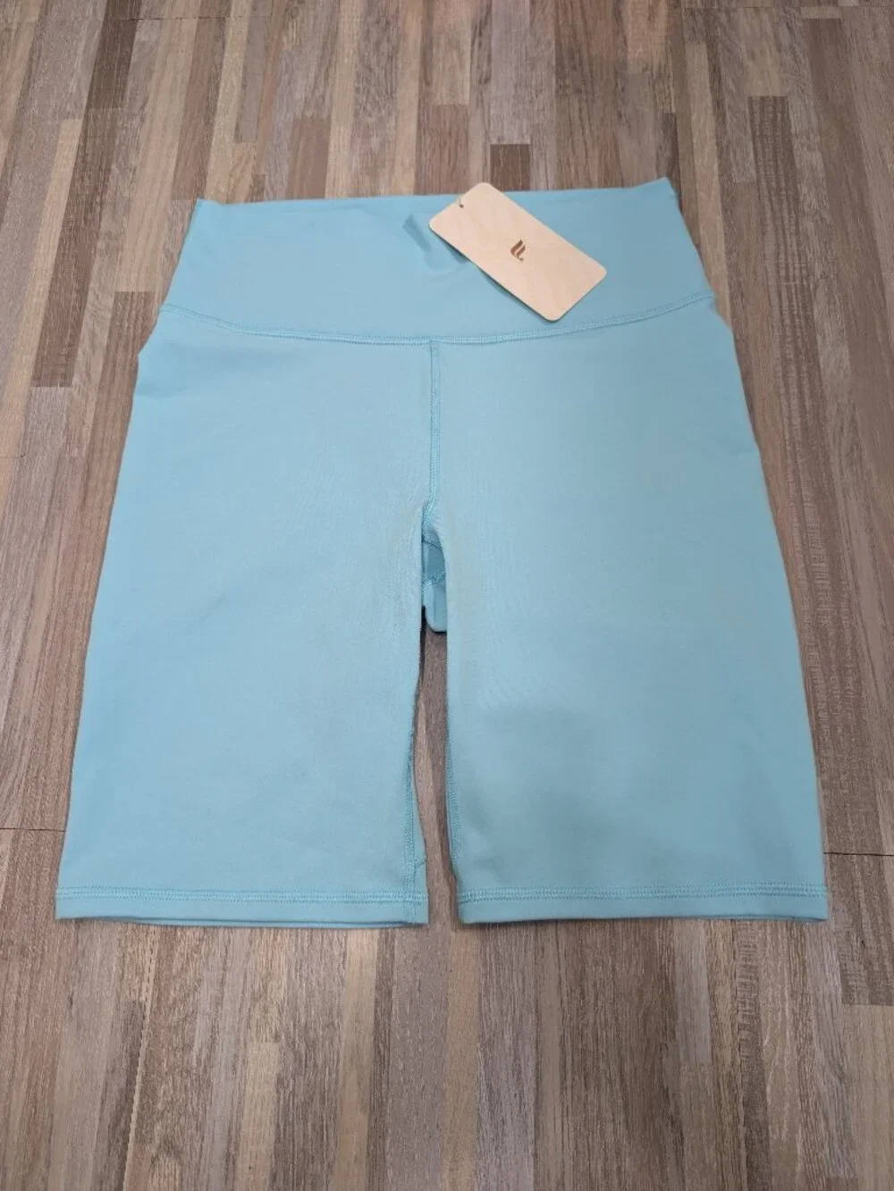 NWT Fabletics Women's High-Waisted Powerhold Short 9